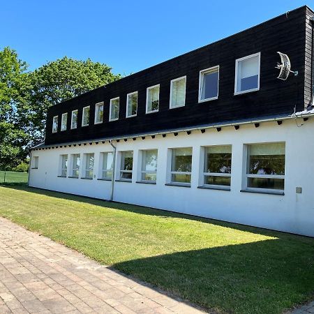 Osrodek Konferencyjno-Wypoczynkowy Hostel Chojna Luaran gambar