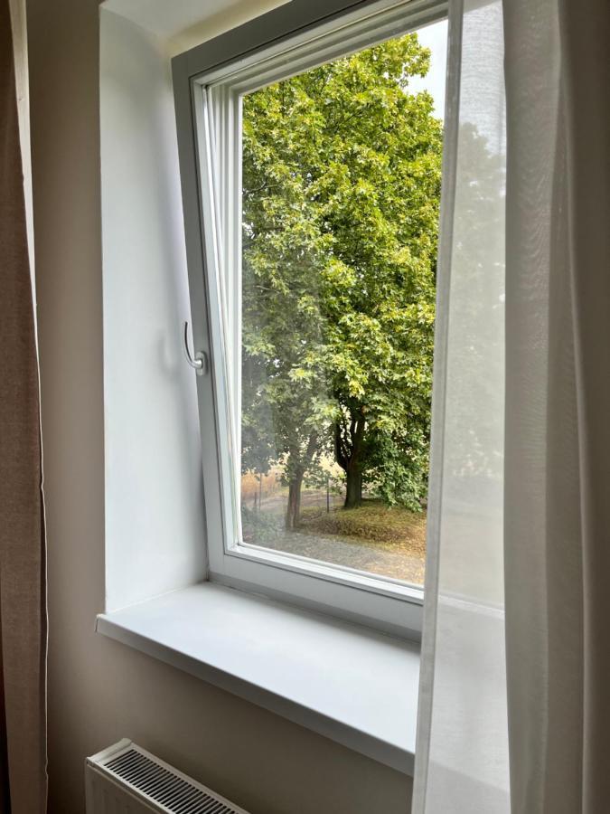 Osrodek Konferencyjno-Wypoczynkowy Hostel Chojna Luaran gambar