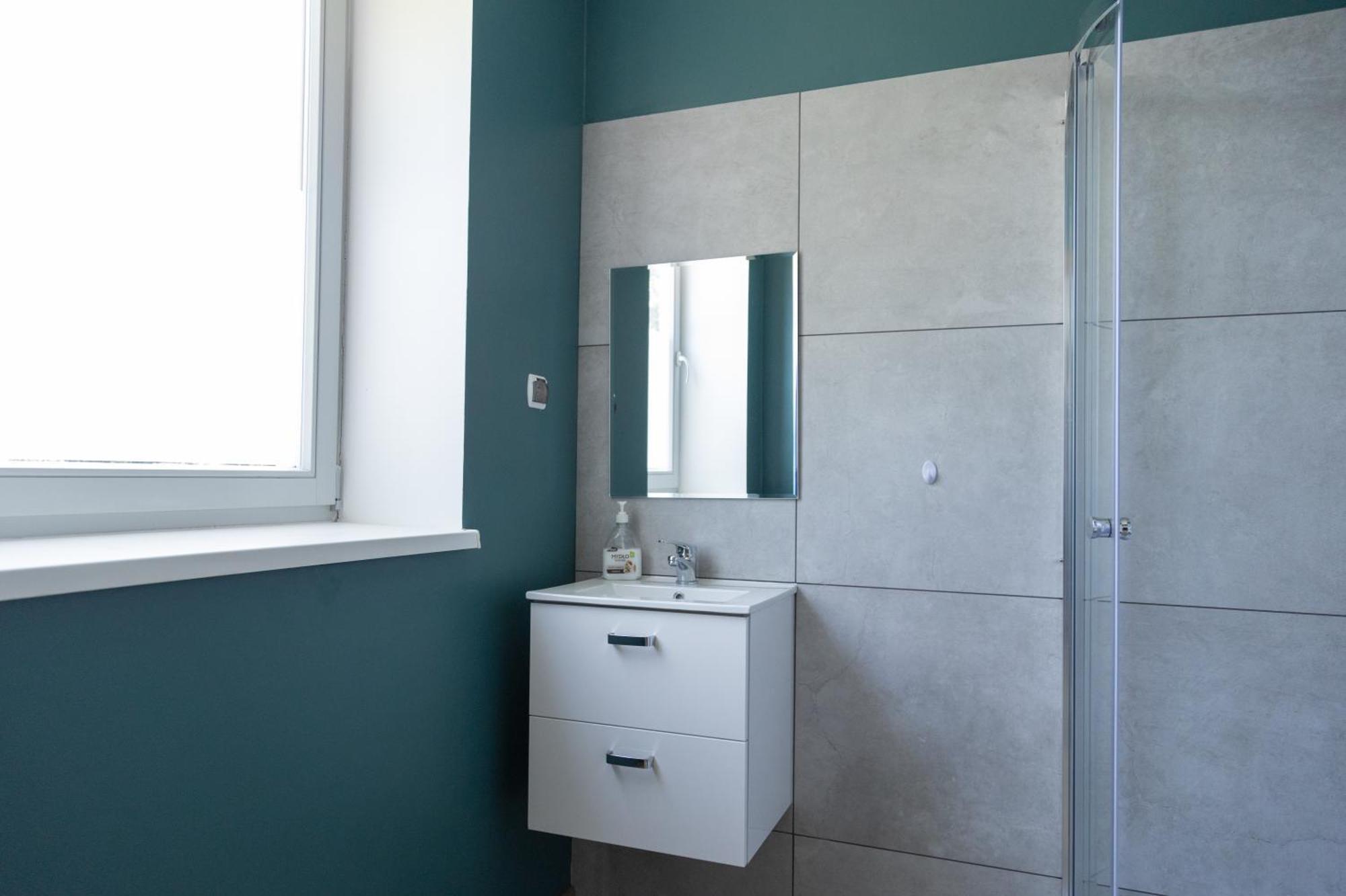 Osrodek Konferencyjno-Wypoczynkowy Hostel Chojna Luaran gambar